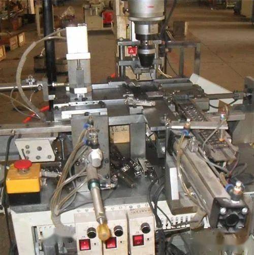 从手动到智能 家具组装常用工具与自动化设备全解析